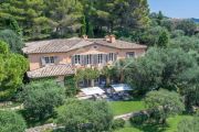 Cannes backcountry - Exceptional property - photo1