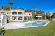 Majestic villa in Cap d'Antibes - photo2