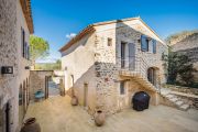 Luberon - Authentic restored hamlet house - photo4