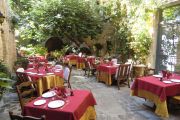 Vaison-la-Romaine - Charming hotel - photo4