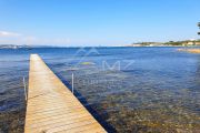 Close to Saint-Tropez - Waterfront property - photo12