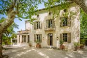 Close to Saint-Rémy de Provence - Mansion - photo1