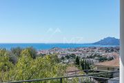 Close to Cannes - New contemporary villa with - photo3