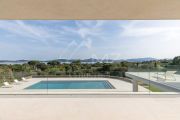 Close to Saint-Tropez - panoramic sea view - photo2