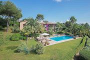 Saint-Paul de Vence - Villa with panoramic sea view in private domain - photo1